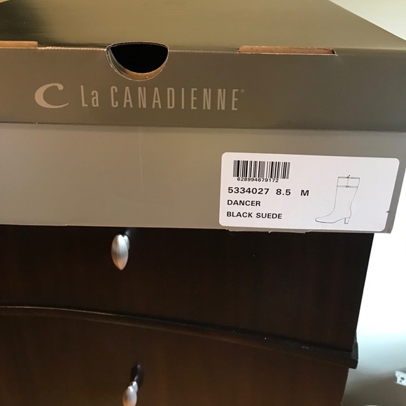 Black suede boots - Picture 4 of 4